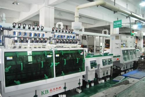 金屬腐蝕加工生產車間